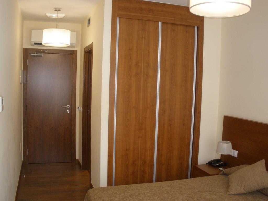 או פדרוסו Pension Residencial Platas מראה חיצוני תמונה